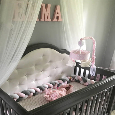 tour-de-lit-tressé-3m-rose-gris-blanc