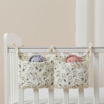 Organisateur de lit bébé