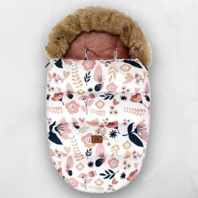 chancelière bébé fille BabyBloom motif fleuri, élégante et douce pour l’hiver