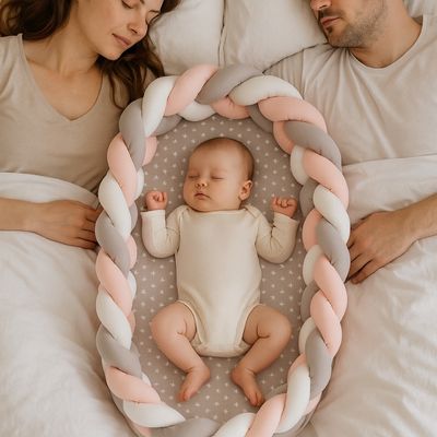 cocon-bébé-tressé-fille-pratique-et-sur-pour-cododo
