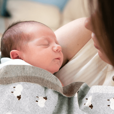 COUVERTURE BEBE - MOUTONS - Baby et Mum