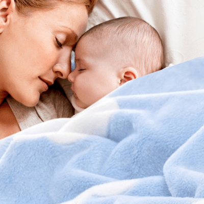 COUVERTURE BEBE - NUAGES - Baby et Mum