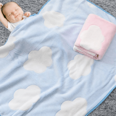 COUVERTURE BEBE - NUAGES - Baby et Mum