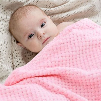 couverture bébé unie rose  cadeau naissance nourrisson douce cocon