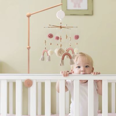 mobile-pour-bebe-avec-support-arenciel