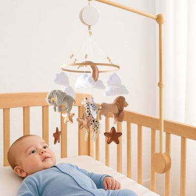 mobile_bébé_savane_avec_support_en_bois