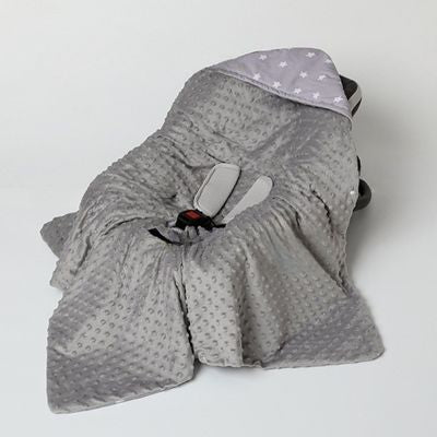 nid d’ange cosy multifonction avec passage de harnais universel pour siège auto