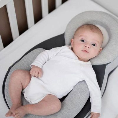 réducteur-de-lit-anti-tete-plate-bebe