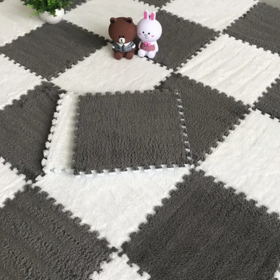 tapis-de-jeu-bébé-doux