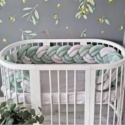 tresse-de-lit-6-brins-royale-sauge-et-gris-style-minimaliste-baby-et-mum