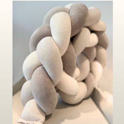 tresse-de-lit-beige-volume-genereux-gaia