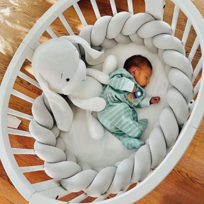 tresse-de-lit-grise-coton-chambre-bebe