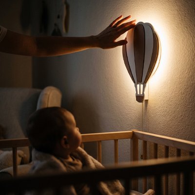 Veilleuse murale cadeau de naissance idéal