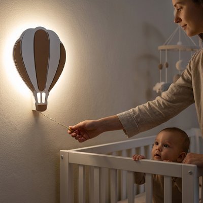 Veilleuse murale pratique gain de place